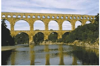 Arqueduto romano Pont-du-Gard, sul da França